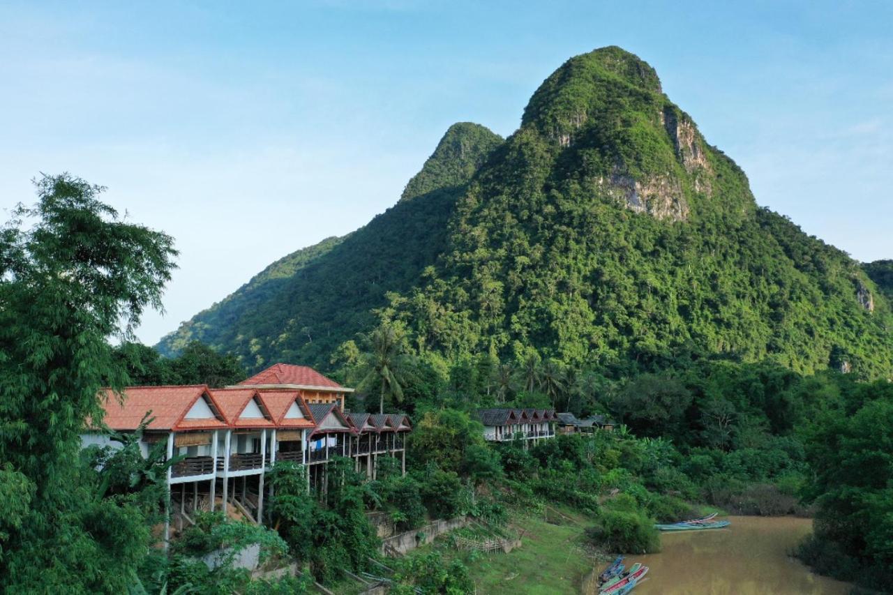 Pdv Guesthouse Muang Ngoi Exterior foto
